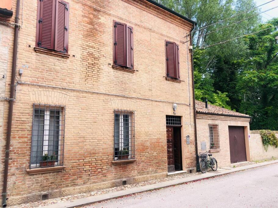 Готель La Casa Di Marina Феррара Екстер'єр фото