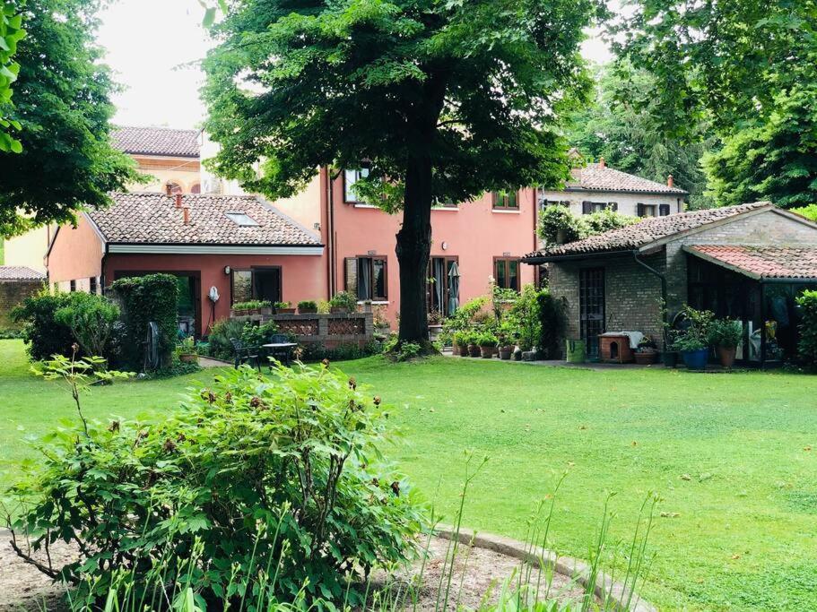 Готель La Casa Di Marina Феррара Екстер'єр фото